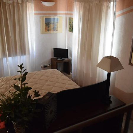 La Locanda Del Vino Nobile B&B Montepulciano Stazione Extérieur photo