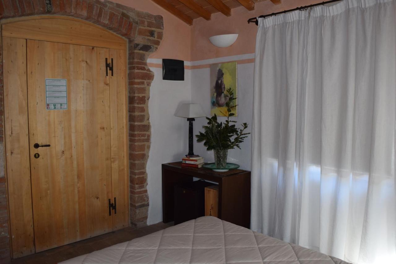 La Locanda Del Vino Nobile B&B Montepulciano Stazione Extérieur photo