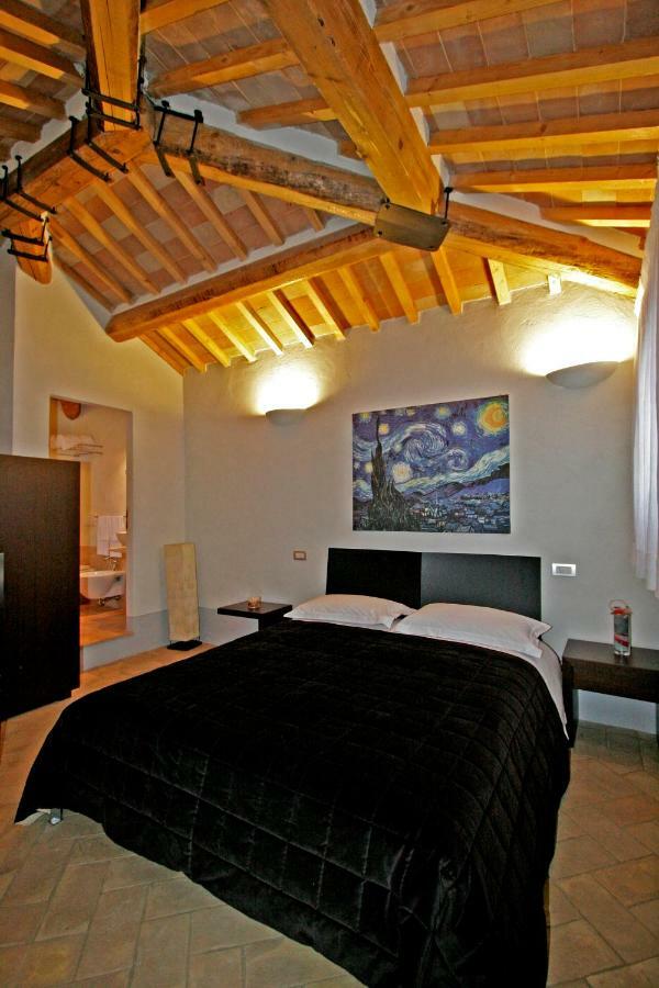 La Locanda Del Vino Nobile B&B Montepulciano Stazione Extérieur photo