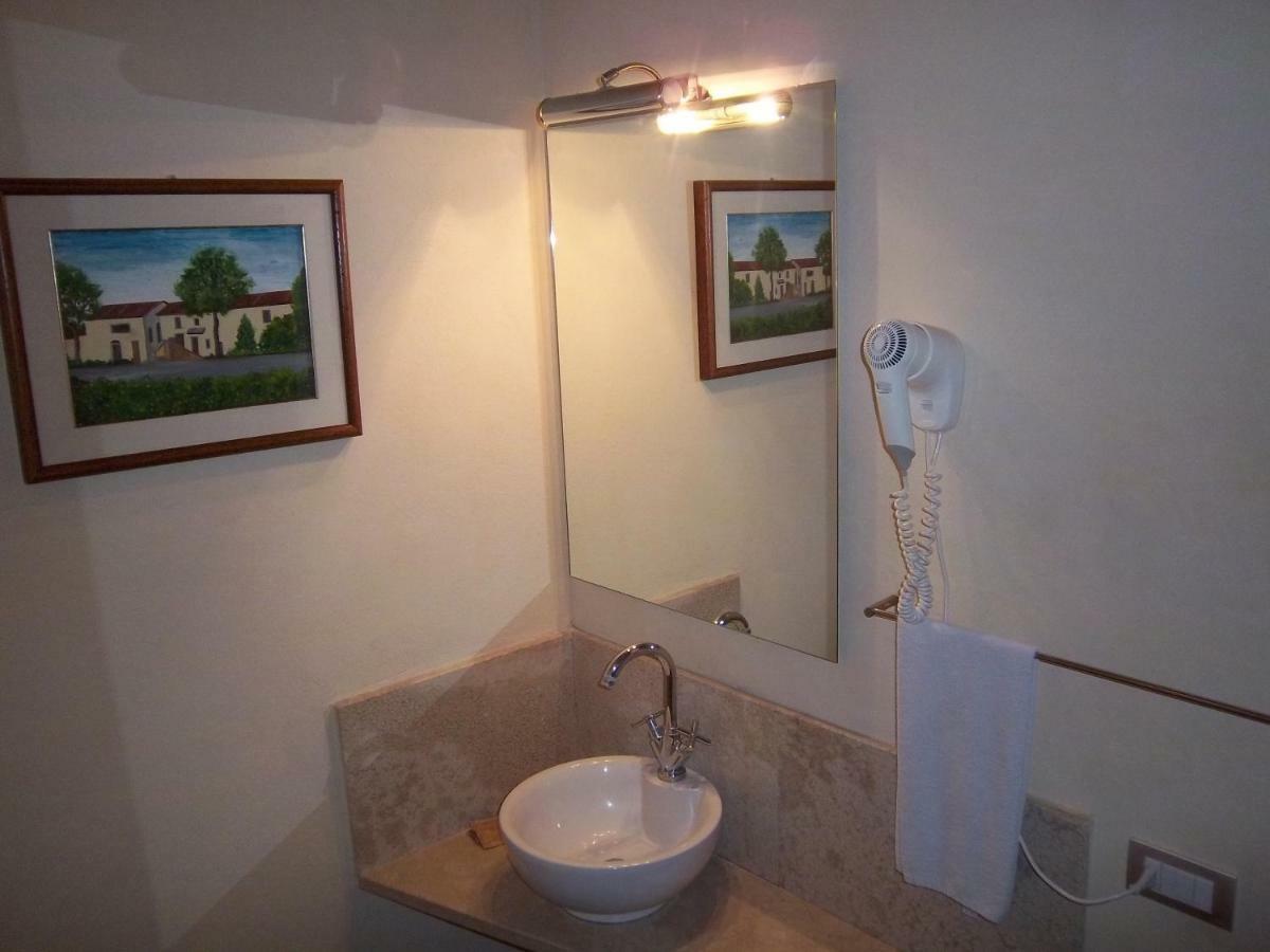 La Locanda Del Vino Nobile B&B Montepulciano Stazione Extérieur photo
